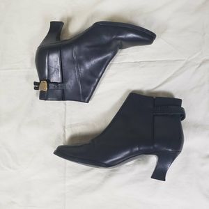 Enzo angiolini brand mid cut heeled shoes with gol